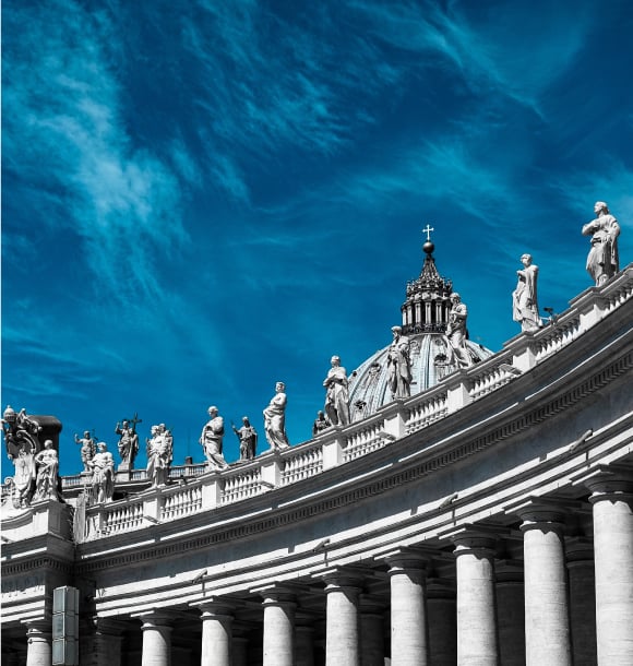 Vatican statues and pillars